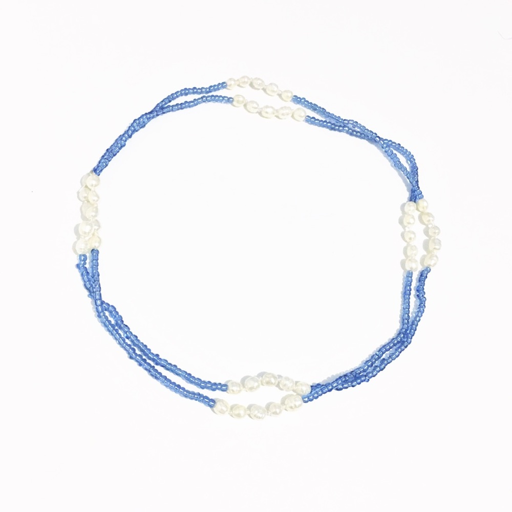 Real Freshwater pearl & blue beaded necklace